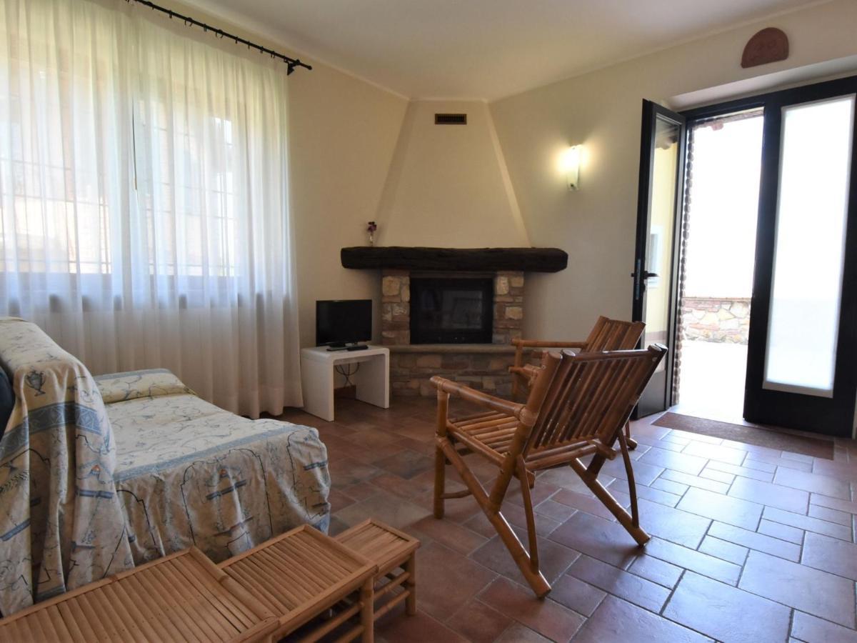 Holiday Home La Corte Bricca - Trilo Torretta By Interhome Castana  Exterior photo