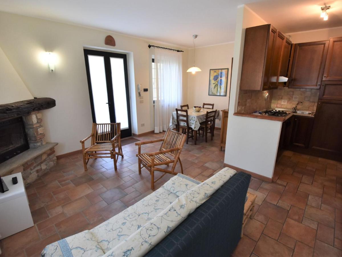 Holiday Home La Corte Bricca - Trilo Torretta By Interhome Castana  Exterior photo